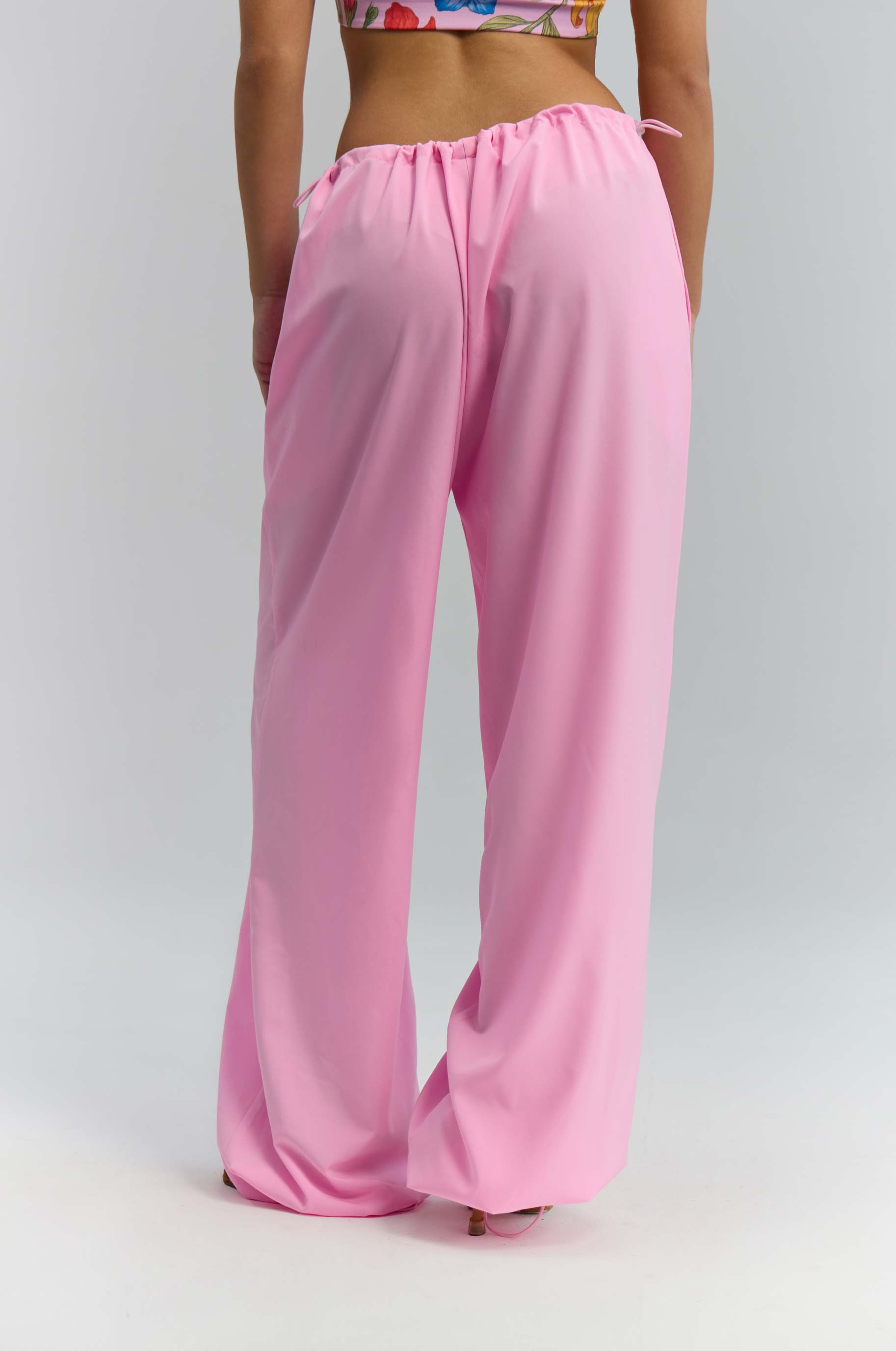 Trousers Turns Pink