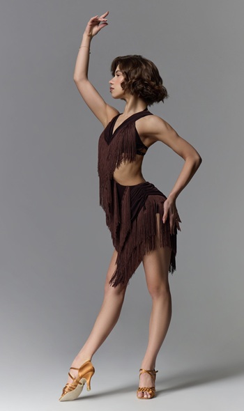 Каким должно быть платье для латины?